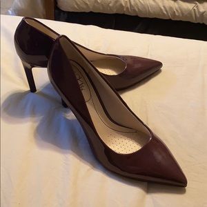 NEW Life Stride Maroon Nadine Pump - Sz 8.5